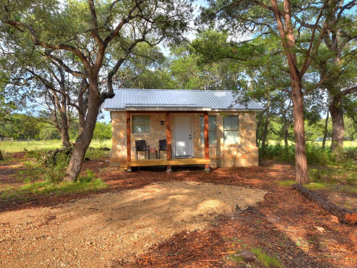 Cabins At Flite Acres - Mockingbird Cabin Уимбърли Екстериор снимка